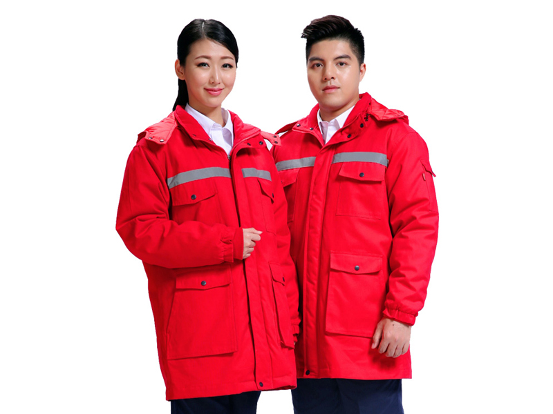 http://www.baoke8.com 紅色工作服沖鋒衣展示